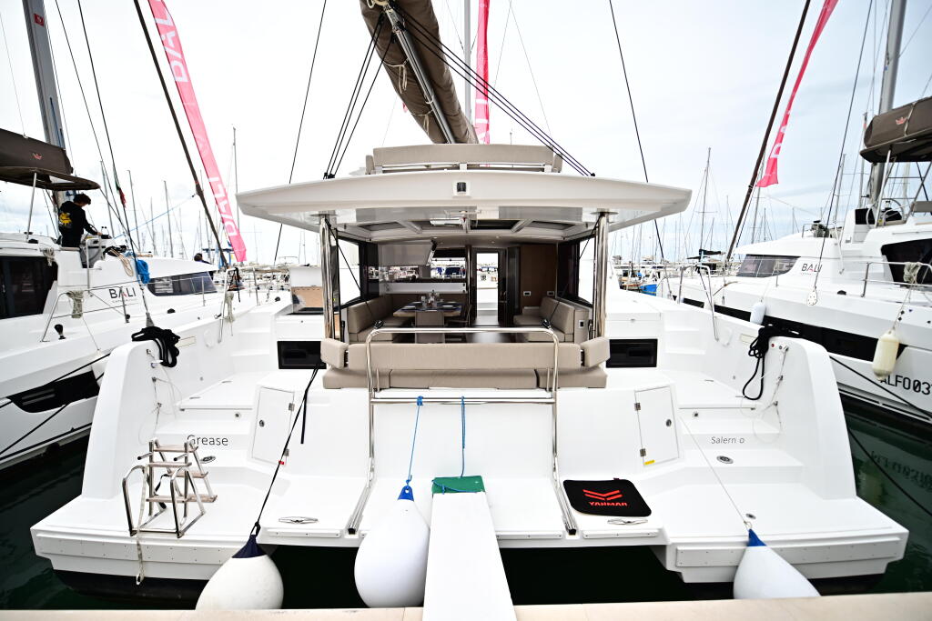 Catamaran 