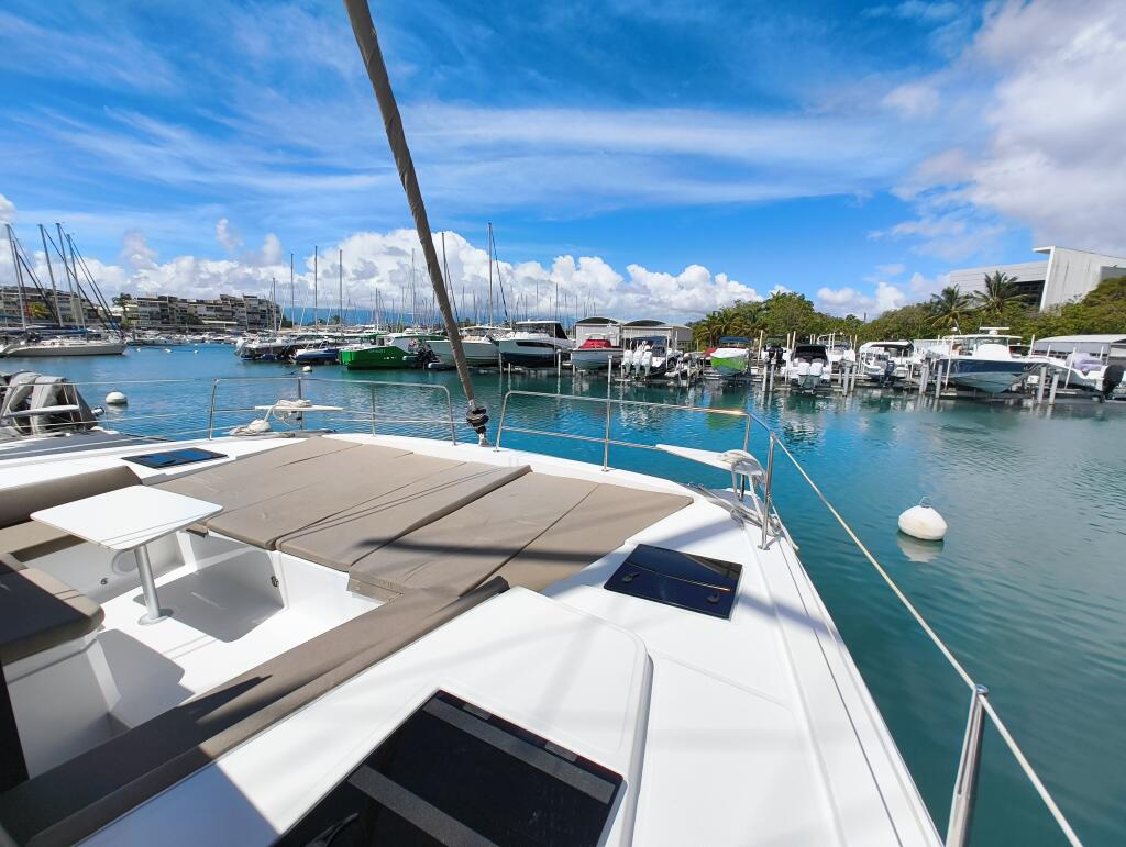 Catamaran 
