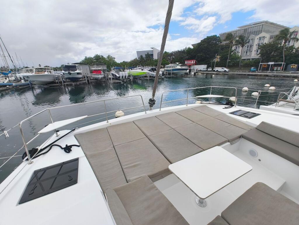 Catamaran 