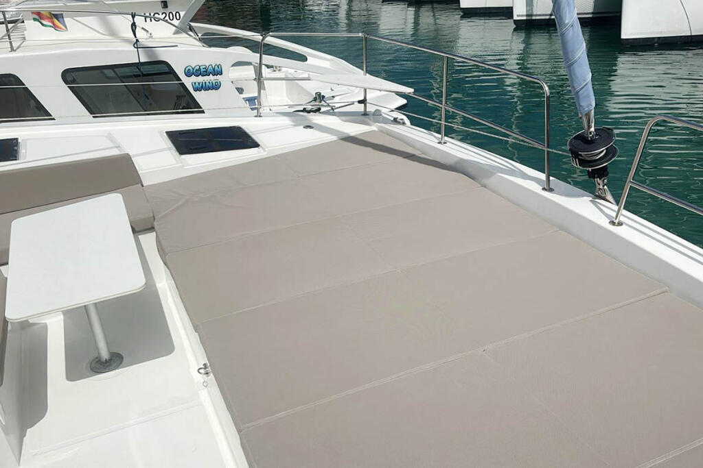 Catamaran 
