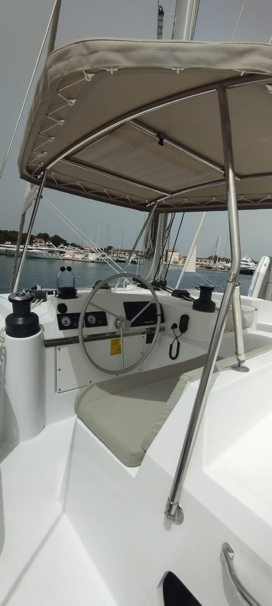 Catamaran 
