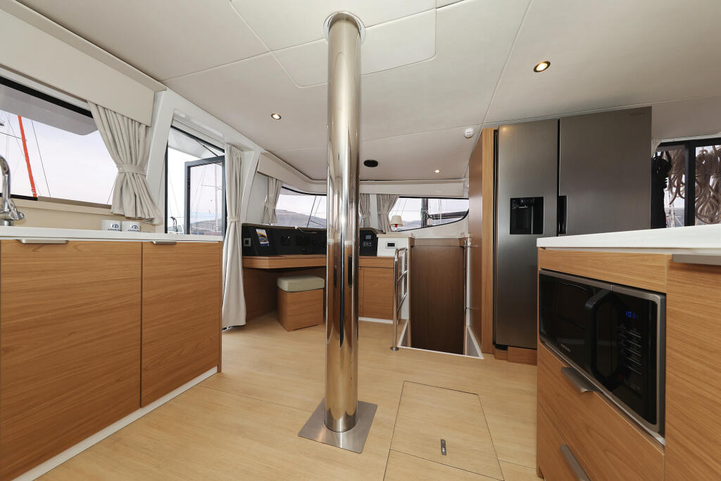 Catamaran 