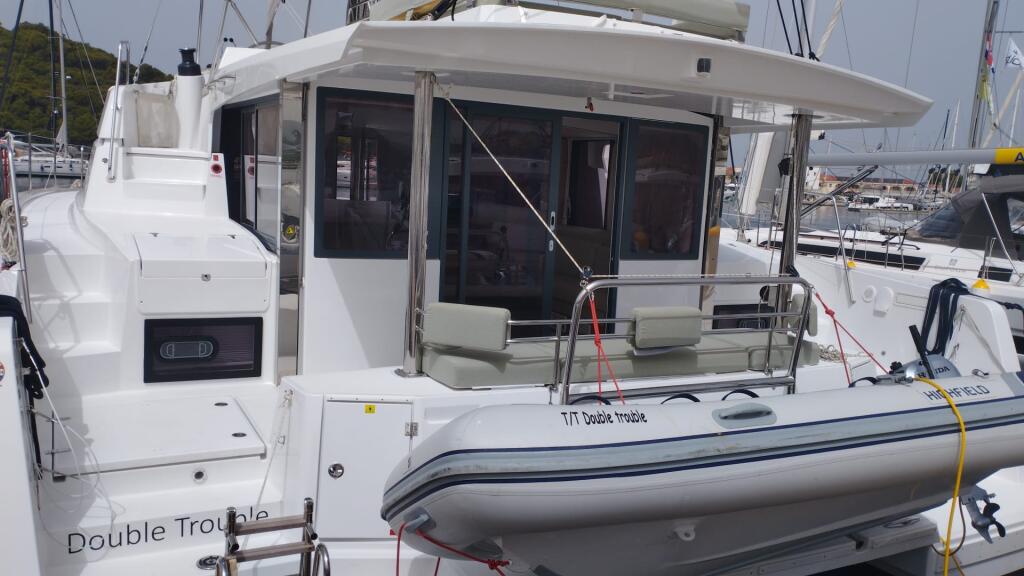 Catamaran 