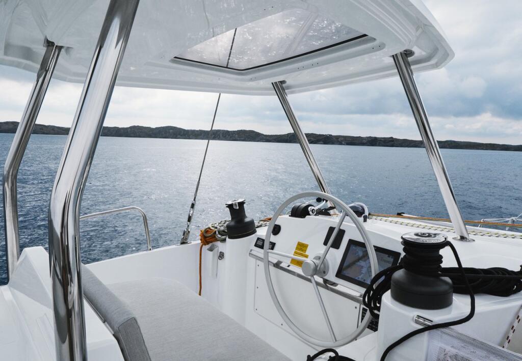 Catamaran 