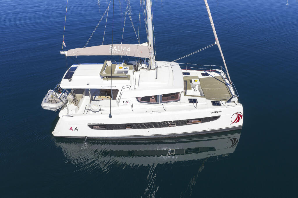Catamaran 