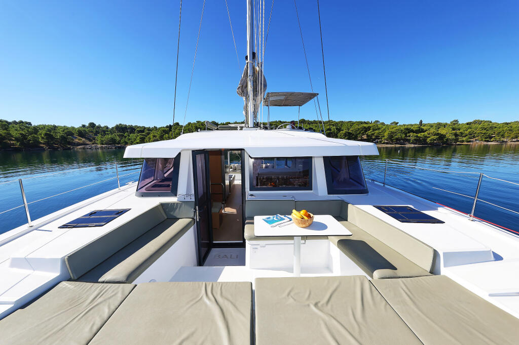 Catamaran 