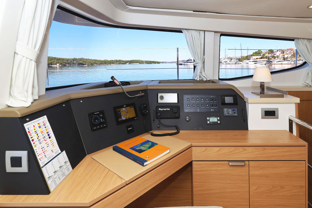 Catamaran 
