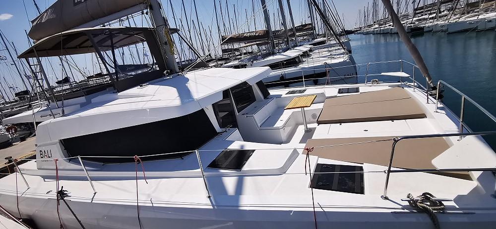 Catamaran 