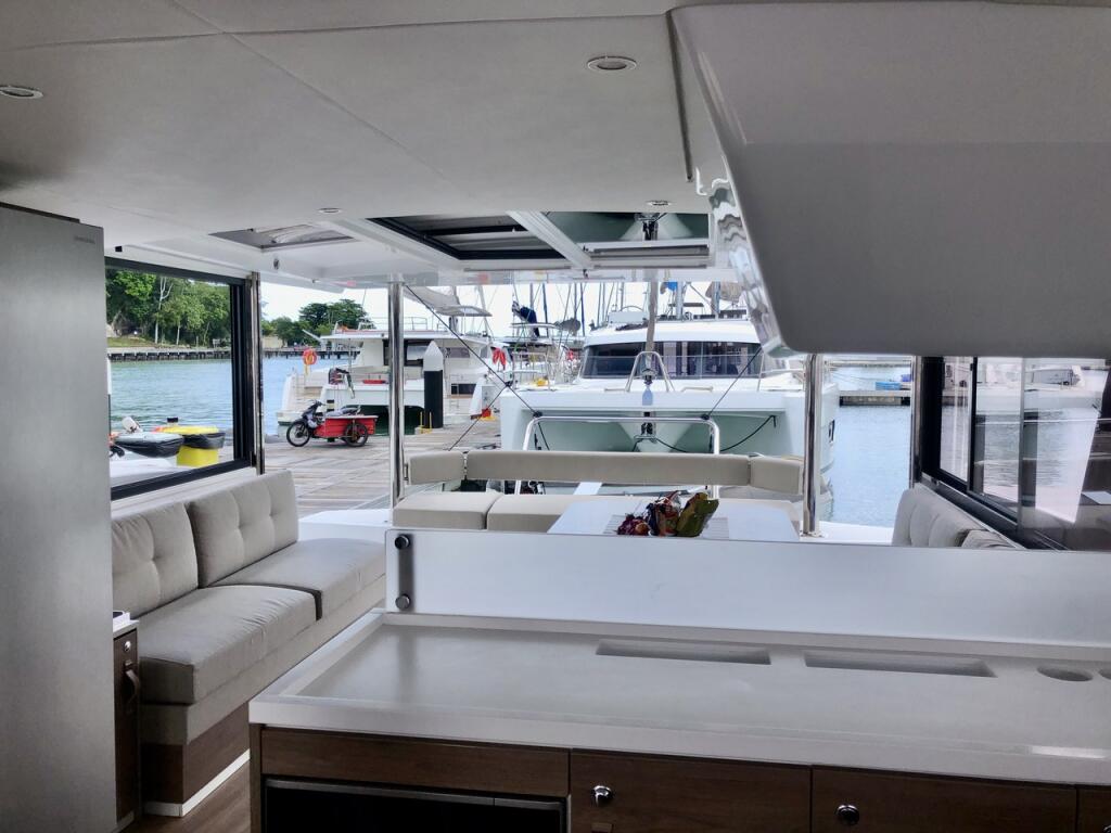 Catamaran 