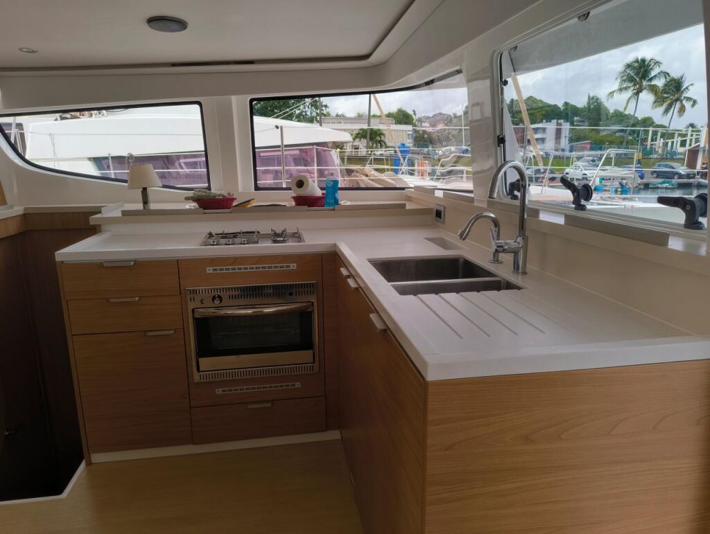 Catamaran 