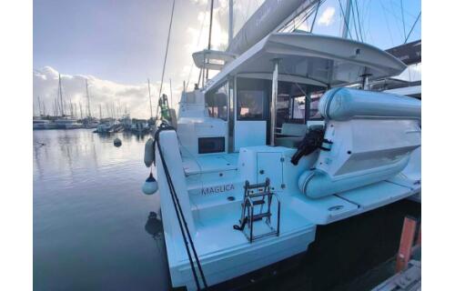 Catamaran 