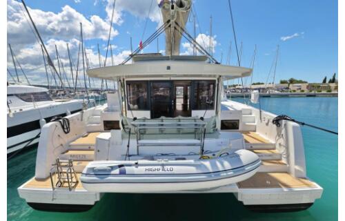 Catamaran 
