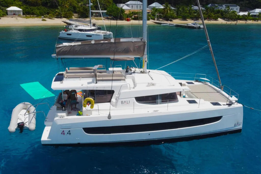 Catamaran 