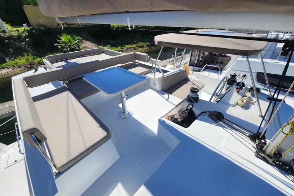Catamaran 