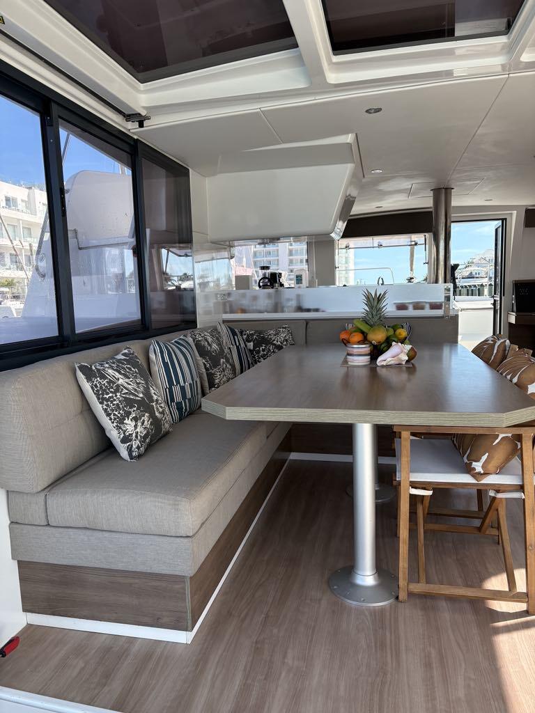 Catamaran 
