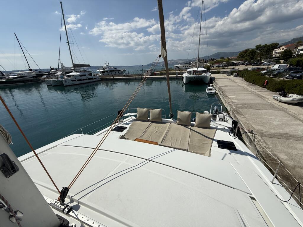 Catamaran 