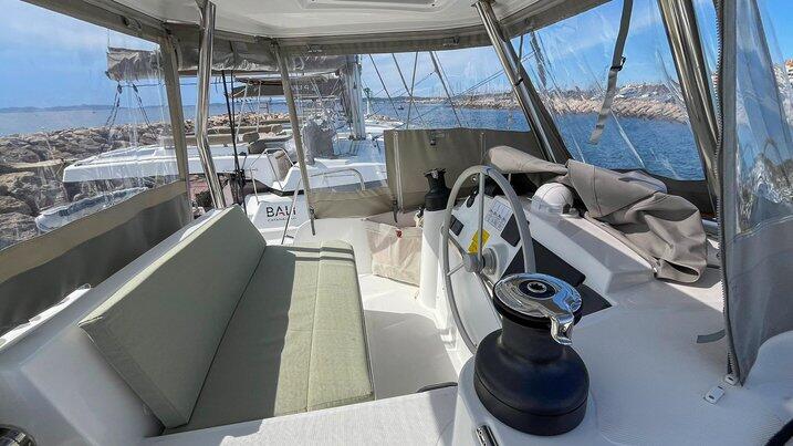 Catamaran 
