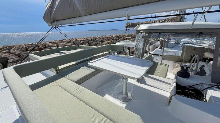 Catamaran 