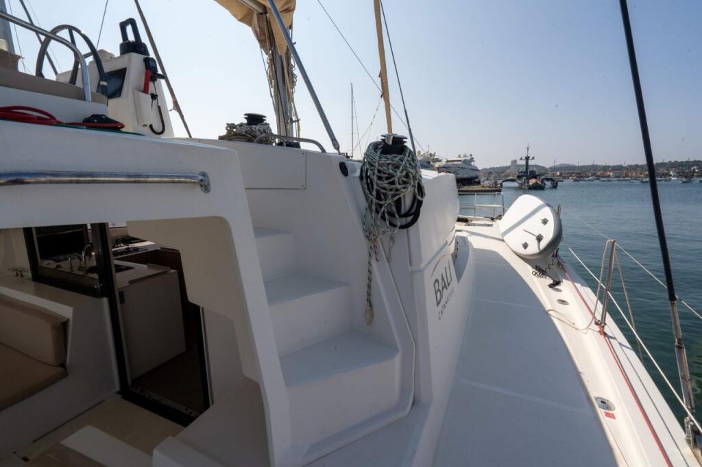 Catamaran 