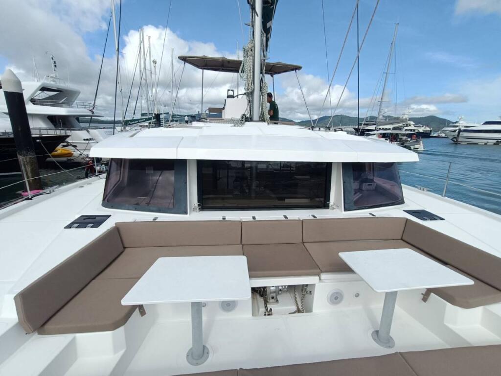 Catamaran 
