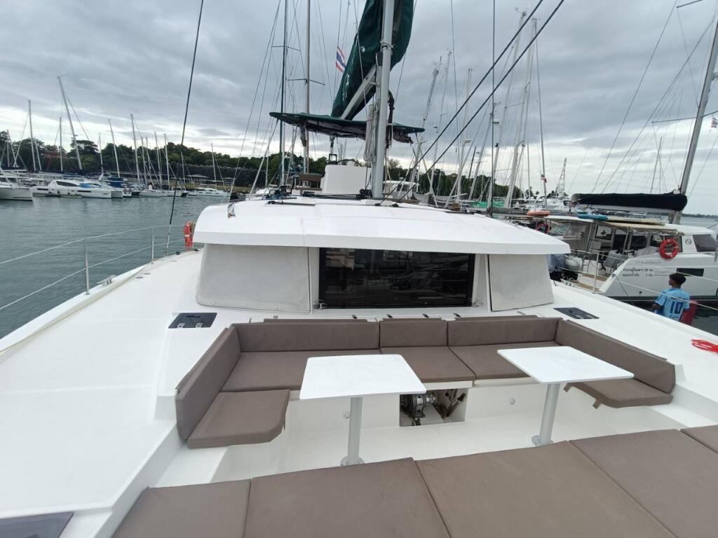 Catamaran 