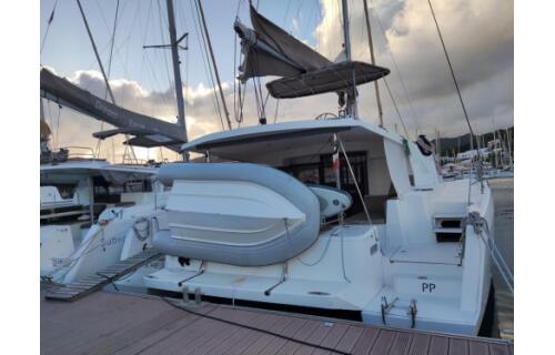 Catamarán 
