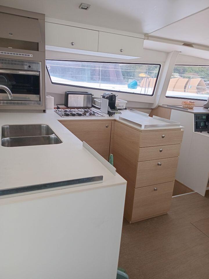 Catamaran 