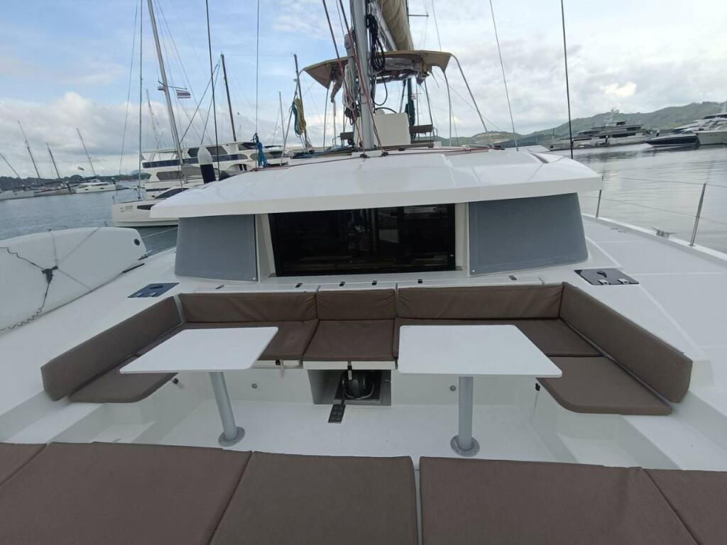Catamaran 
