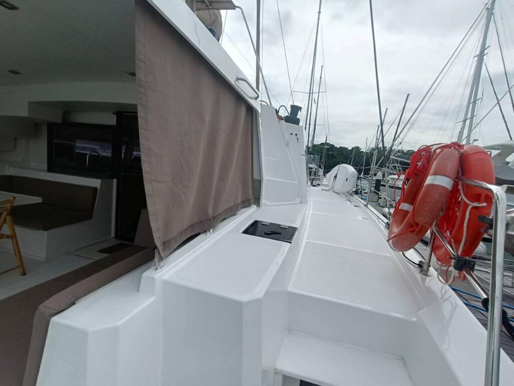 Catamaran 