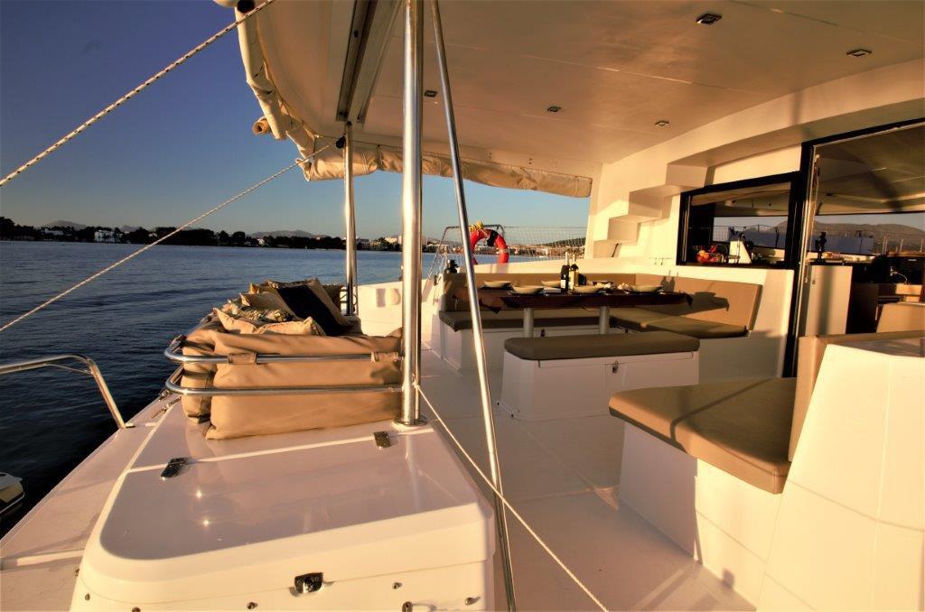 Catamaran 