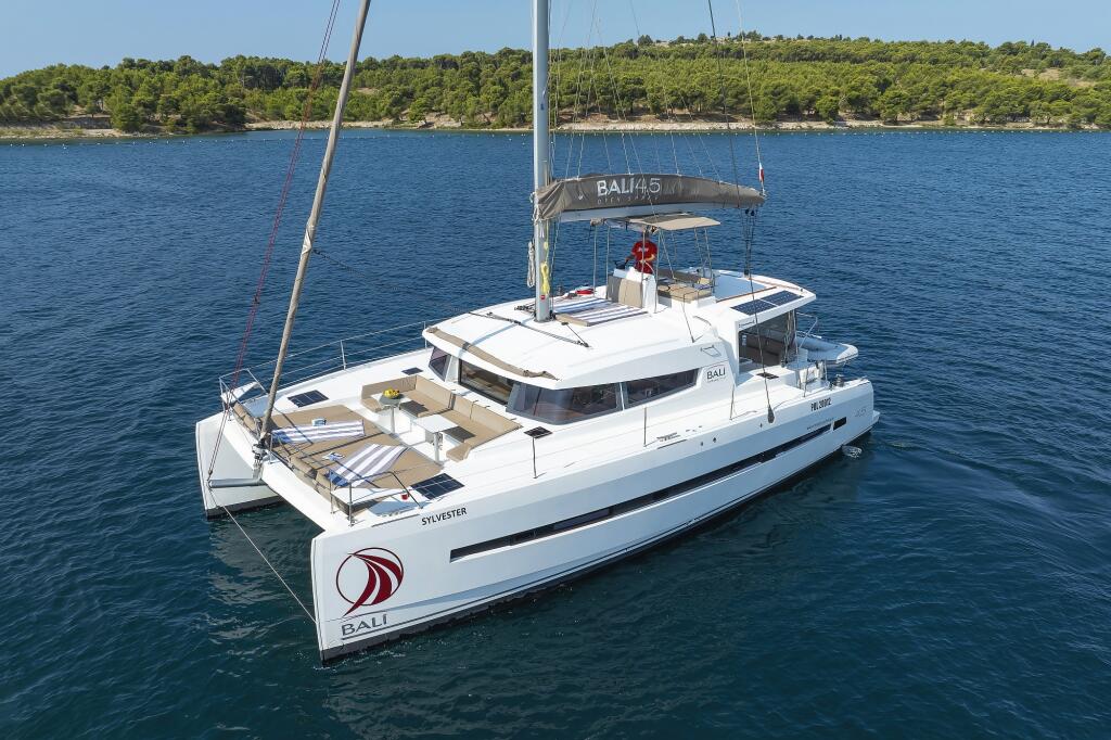 Catamaran 