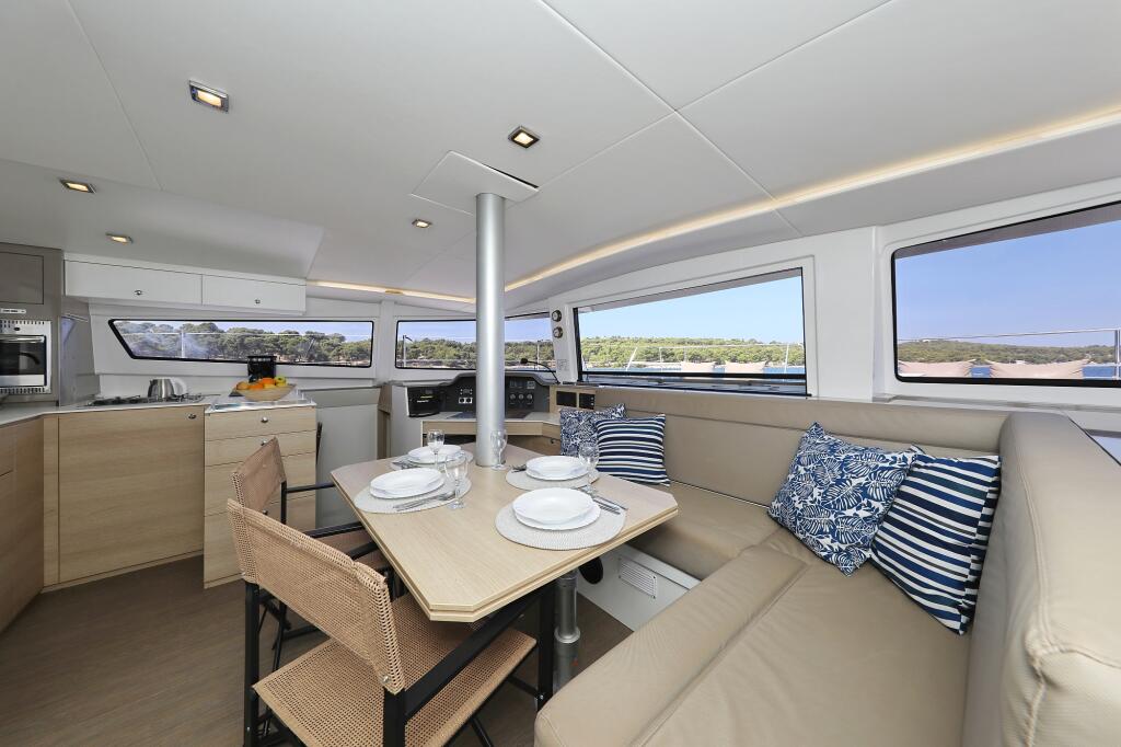 Catamaran 