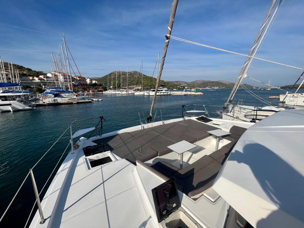 Catamaran 
