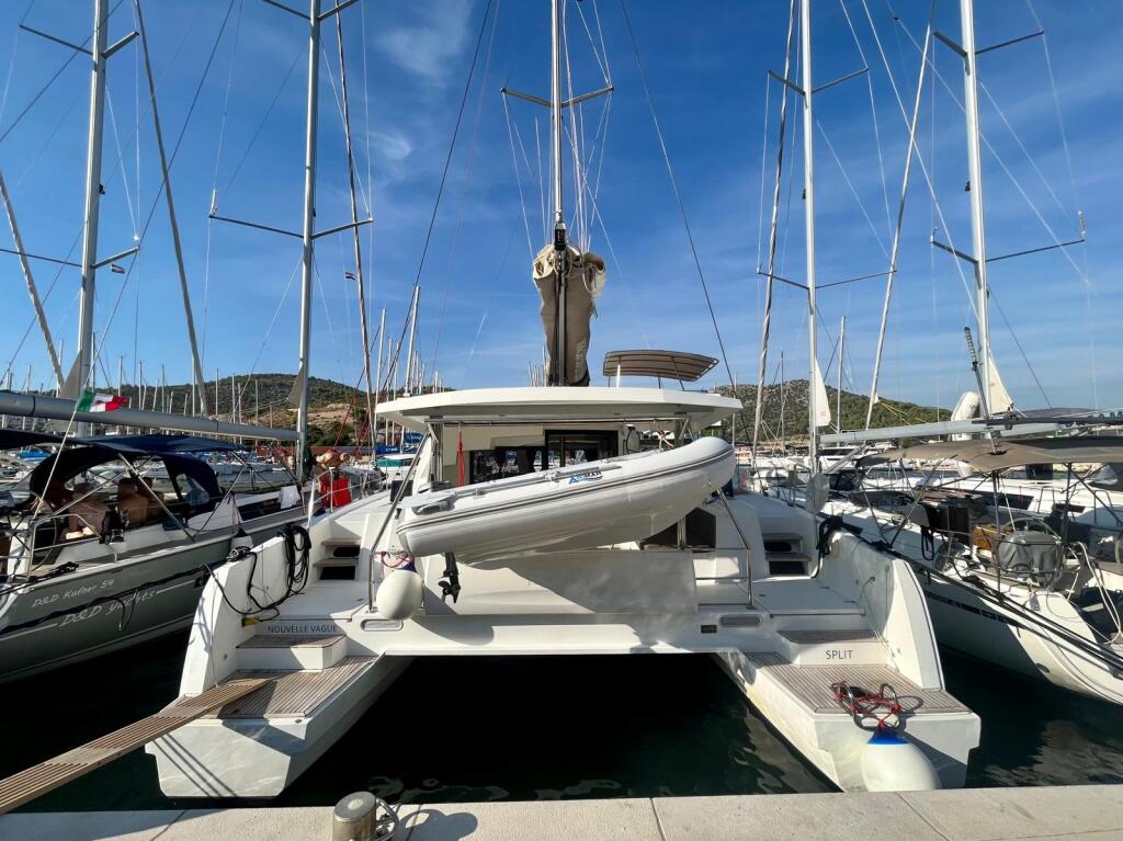 Catamaran 