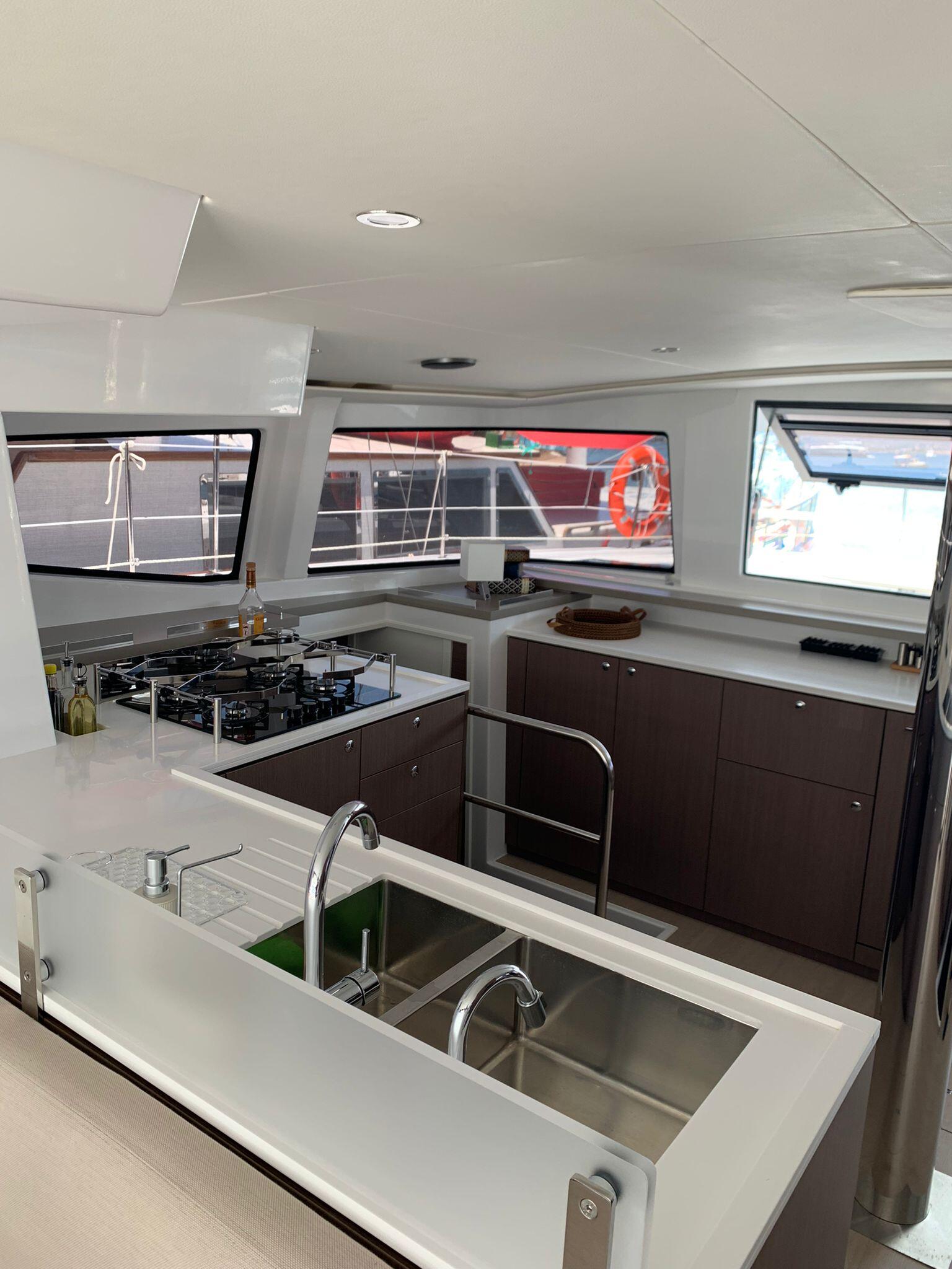 Catamaran 