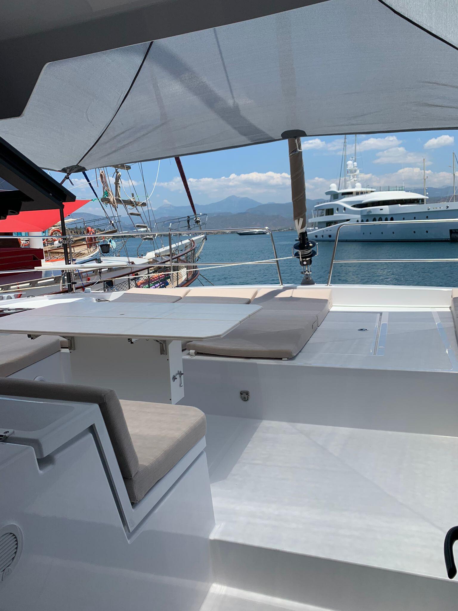Catamaran 