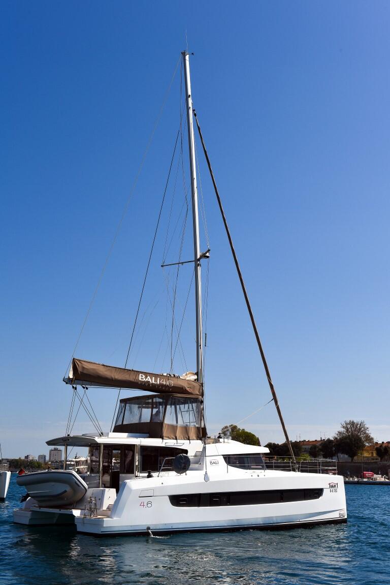 Catamaran 