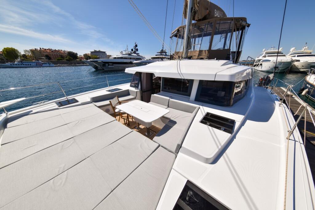 Catamaran 