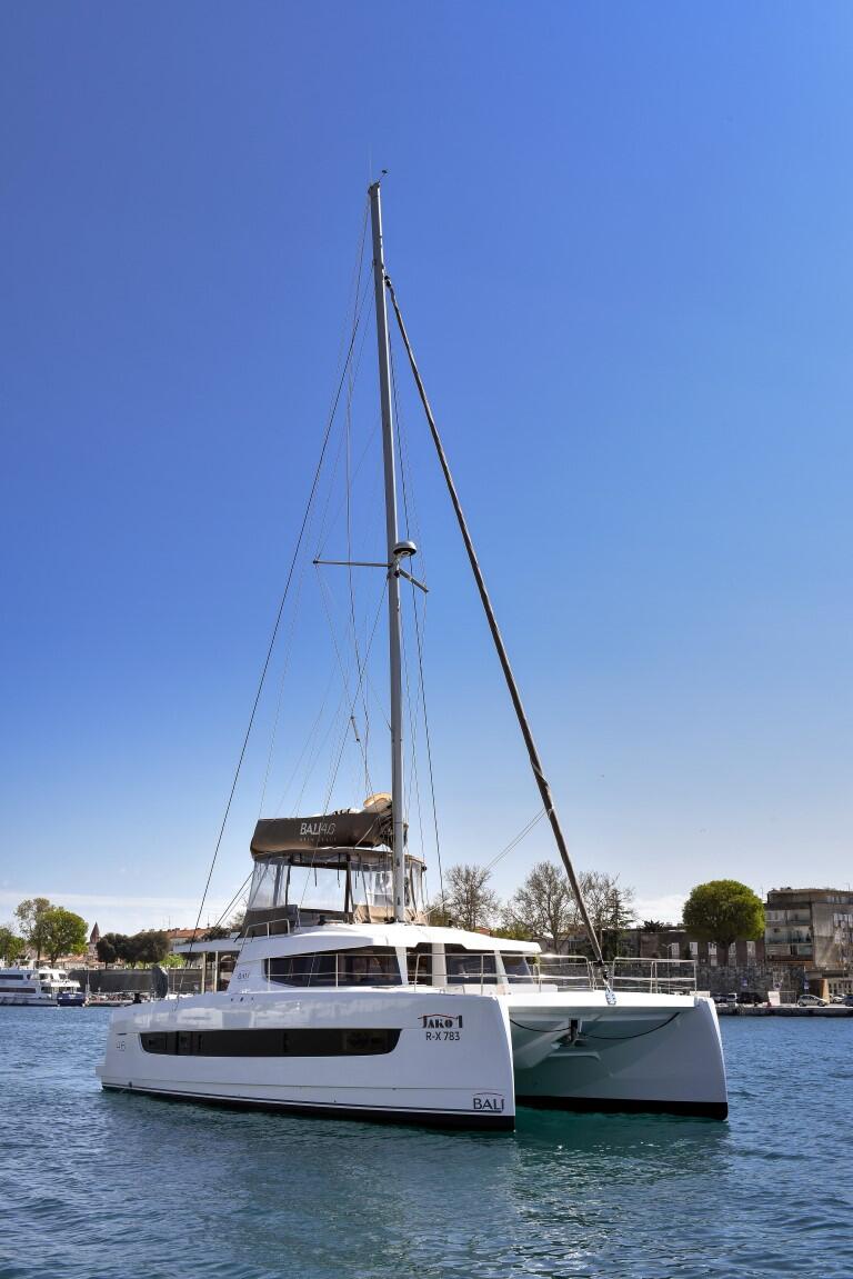 Catamaran 