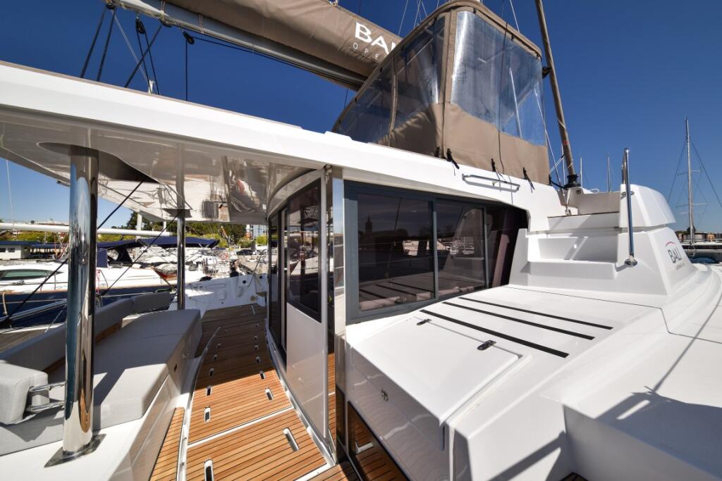 Catamaran 