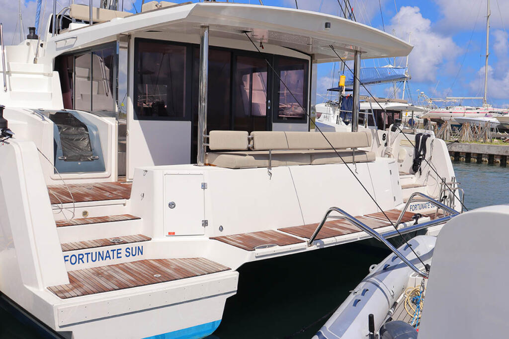Catamaran 