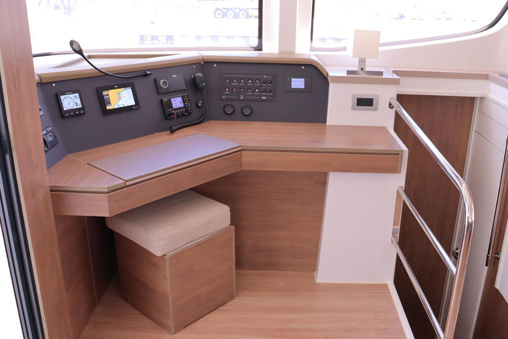 Catamaran 