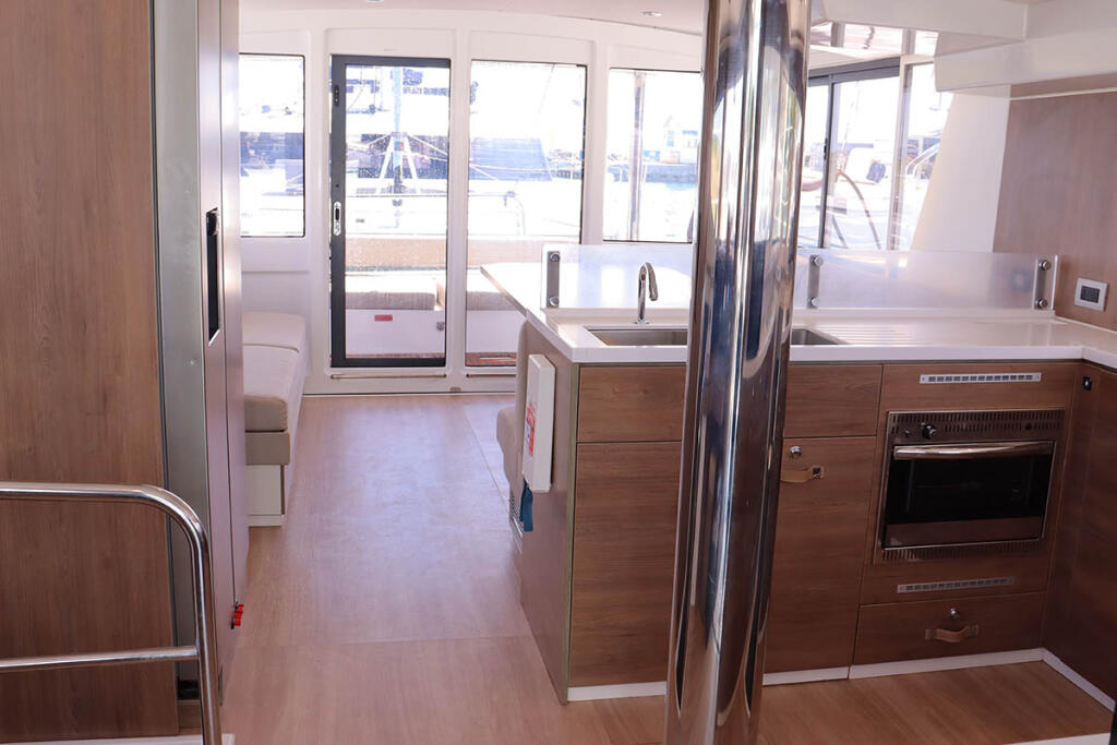 Catamaran 