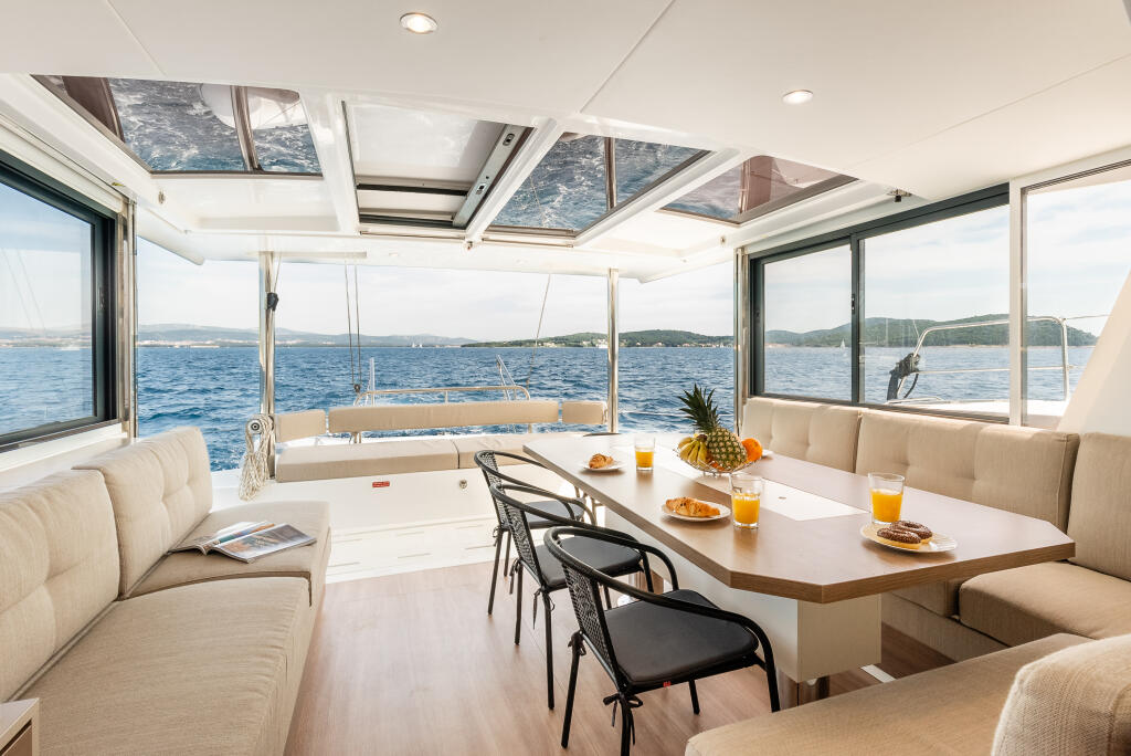 Catamaran 