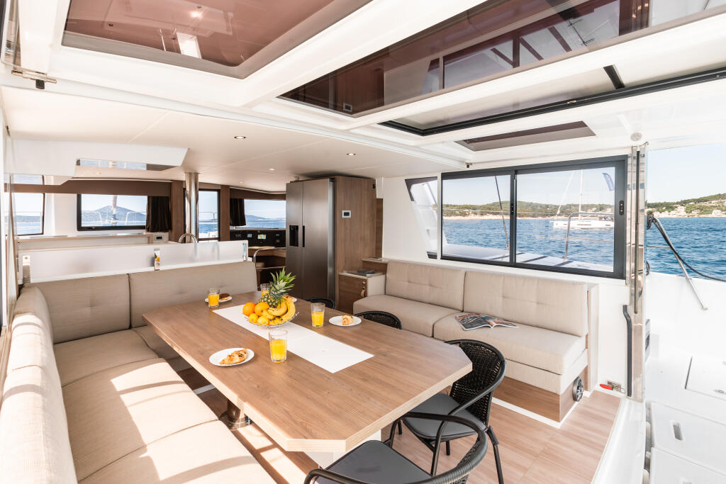 Catamaran 