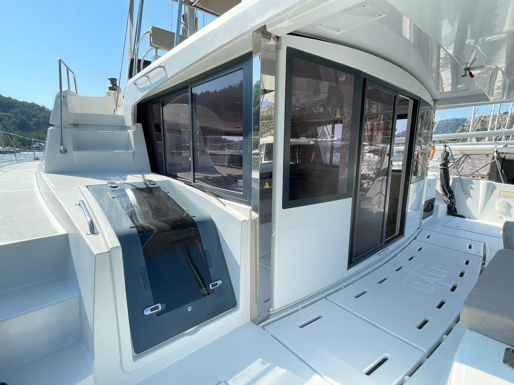 Catamaran 