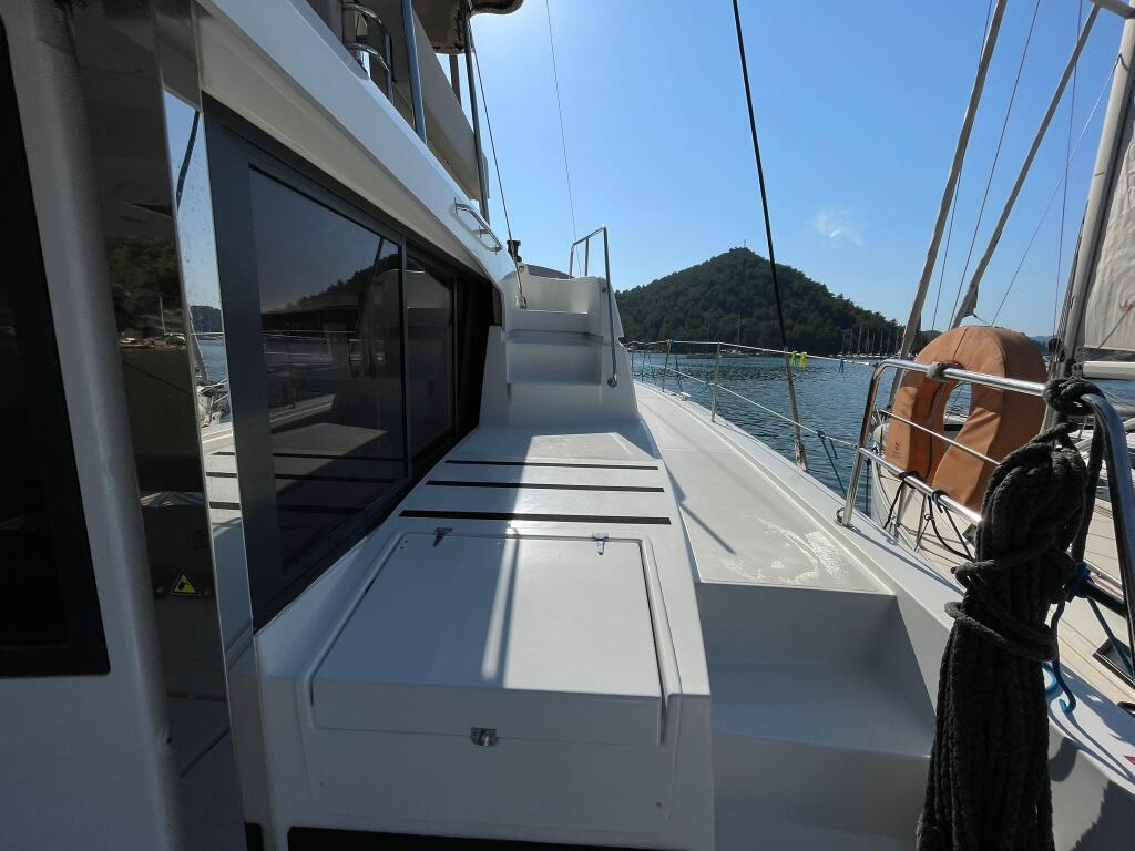 Catamaran 