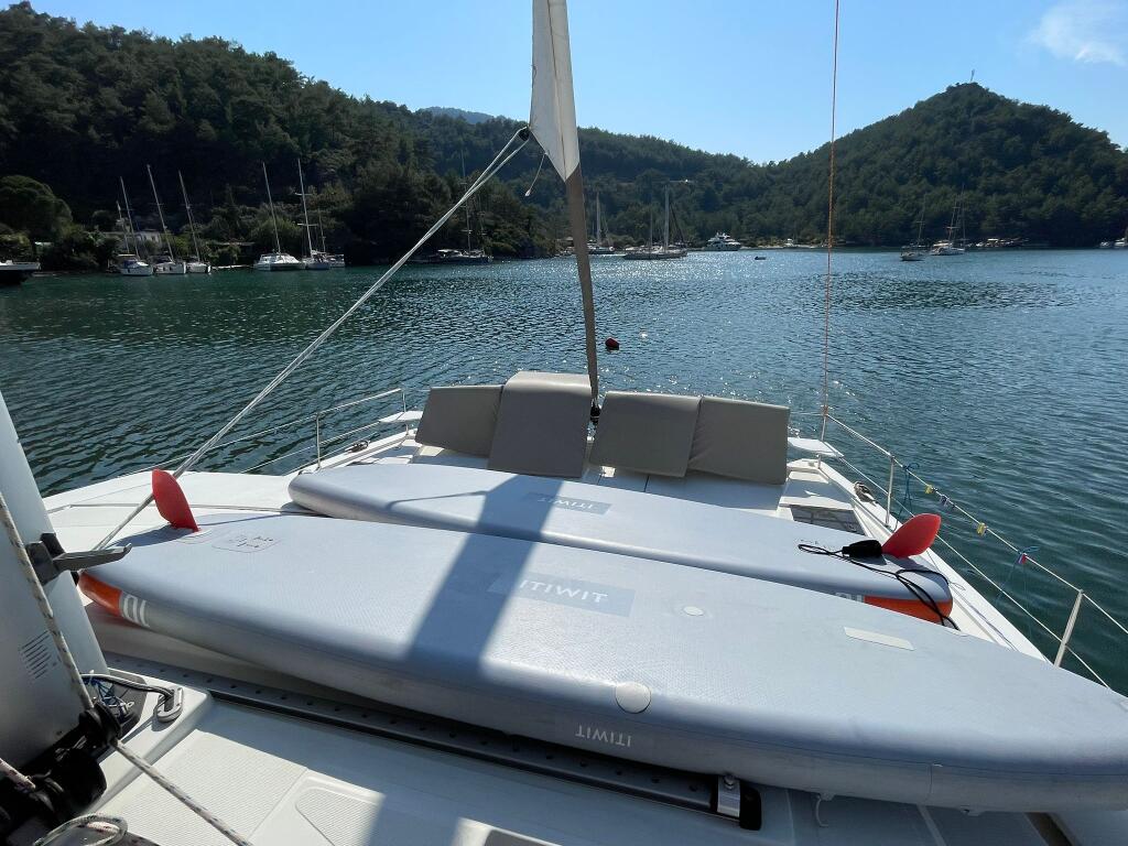 Catamaran 