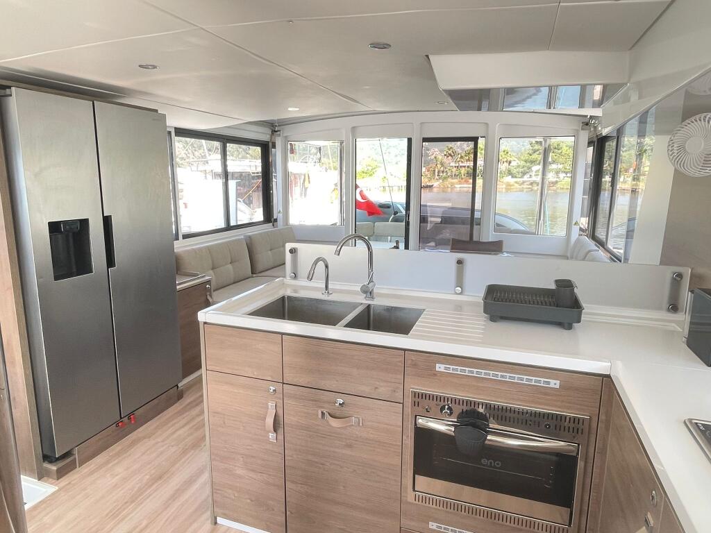 Catamaran 