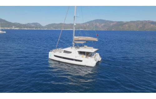 Catamaran 